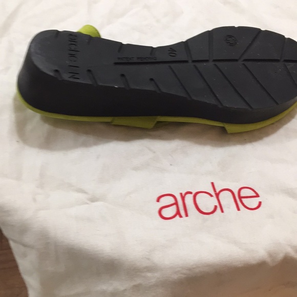 Arche lime green new buck suede sandal - Picture 3 of 5